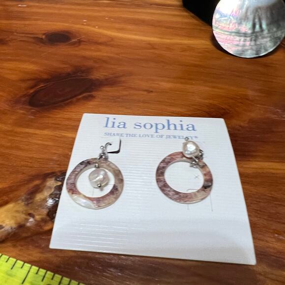 Lia Sophia Seascapes Mother Of Pearl Necklace & Earrings Set NEW Chunky Pearls - Picture 7 of 10